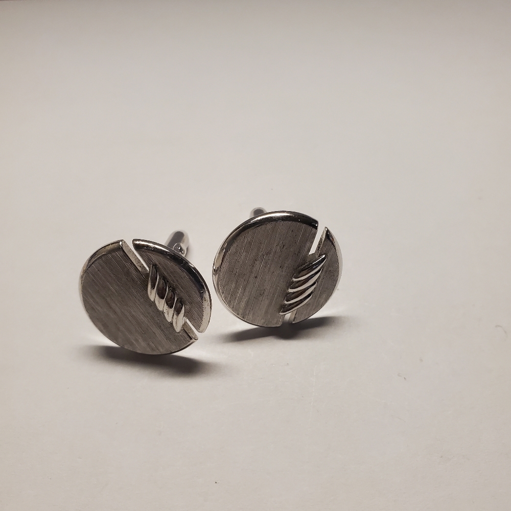 Vintage Silvertone Swank Cufflinks